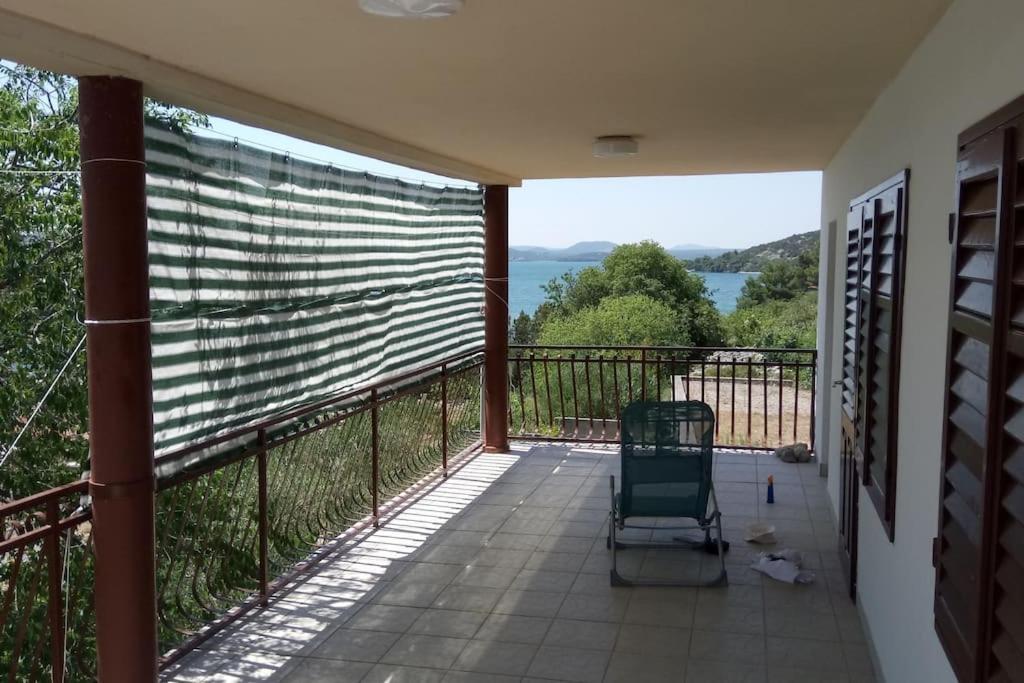 Ferienhaus Am Wasser - Kuca Rio - Iberische Finca In Dalmatien Bilice Extérieur photo