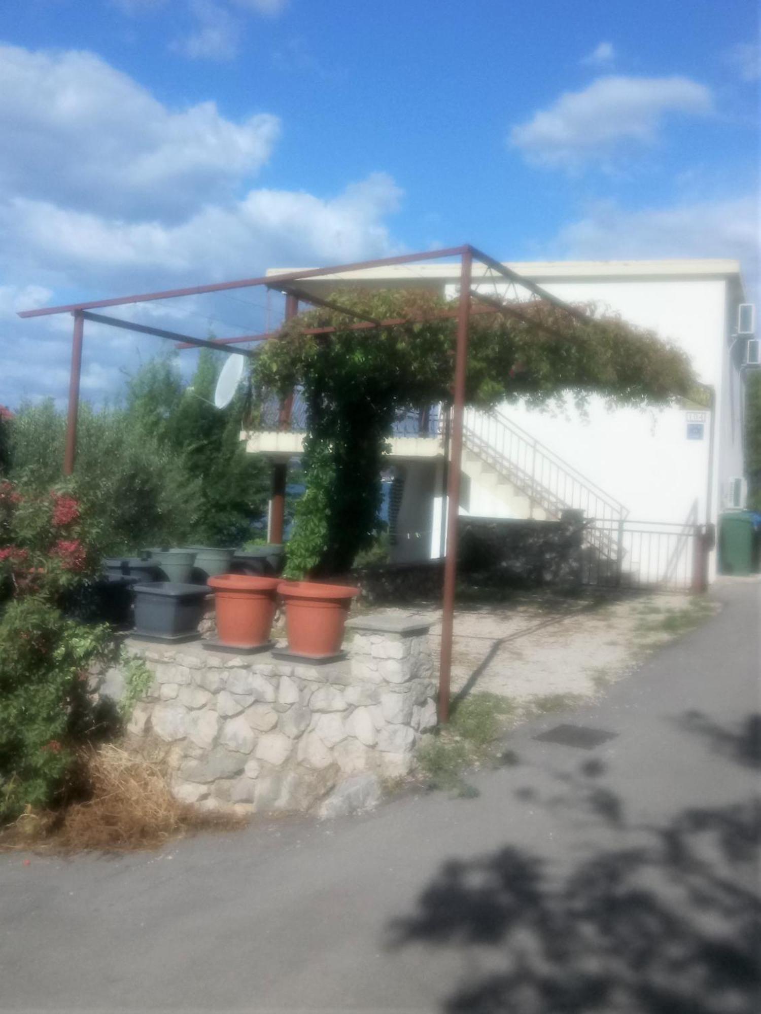 Ferienhaus Am Wasser - Kuca Rio - Iberische Finca In Dalmatien Bilice Extérieur photo